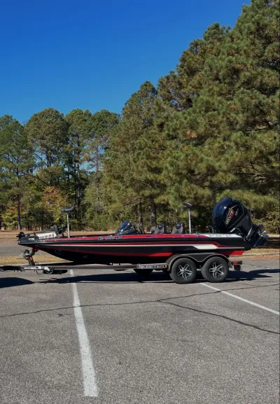 2023 Skeeter ZX200