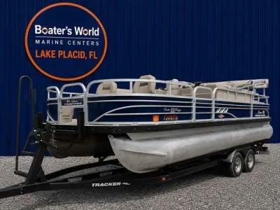 2023 Sun Tracker Fishin' Barge 22 DLX