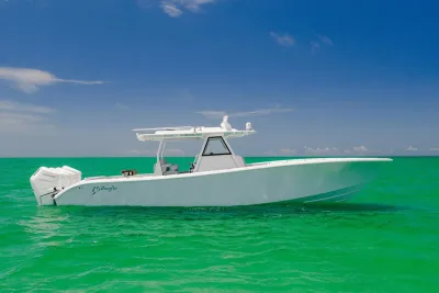 2023 Yellowfin 39 Offshore