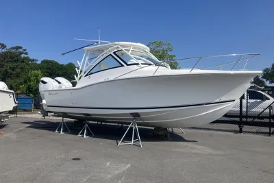 2024 Albemarle 30 Express