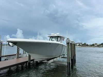 2024 Fountain 38 Center Console