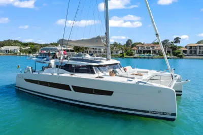 2024 Fountaine Pajot Aura 51