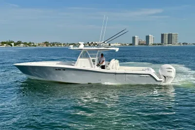 2024 Invincible 39 Open Fisherman
