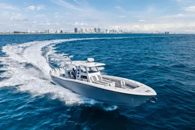 2024 Invincible 43 Open Fisherman