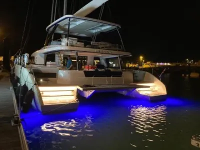 2024 Lagoon SIXTY 5