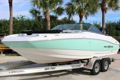 2024 NauticStar 203 DC Deck