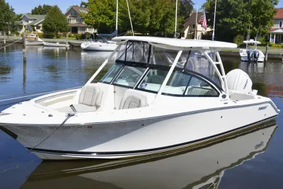 2024 Pursuit DC 246 Dual Console