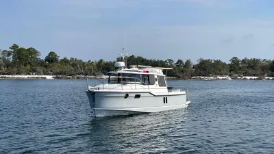 2024 Ranger Tugs R-25