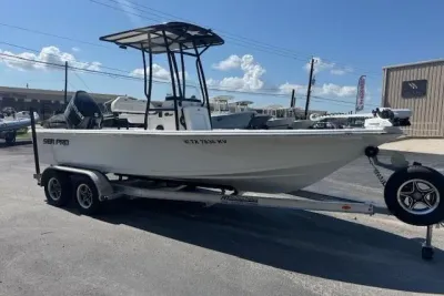 2024 Sea Pro 210 Bay