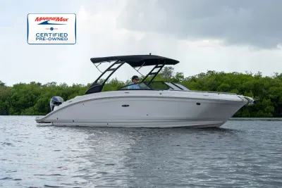 2024 Sea Ray SDX 270 Outboard