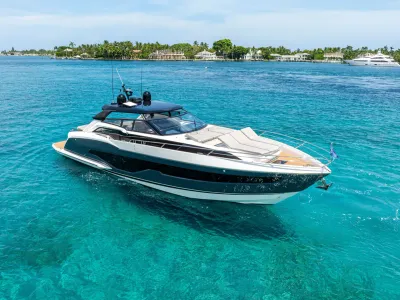 2024 Sunseeker Superhawk 55