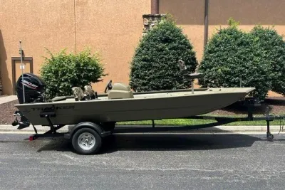 2024 Tracker Grizzly 1648 SC