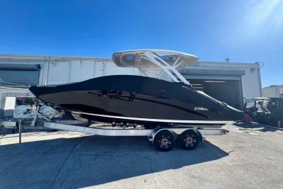 2024 Yamaha Boats 275SD