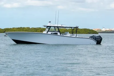 2024 Yellowfin 42 Offshore