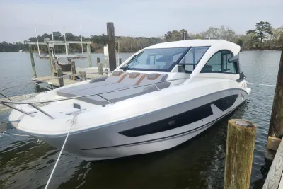 2025 Beneteau Gran Turismo 32