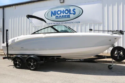 2025 Chaparral 21 SSi Ski & Fish