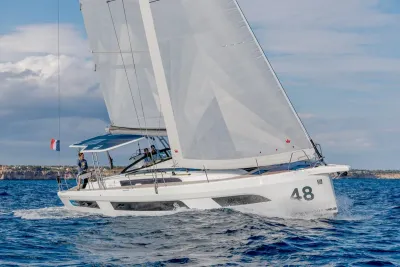 2025 Dufour 48