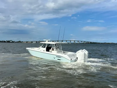 2025 Everglades 395 Center Console