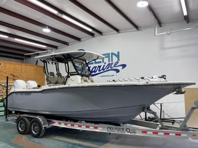 2025 Key West 260 Center Console