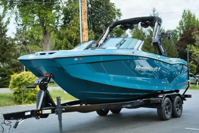 2025 MasterCraft X22