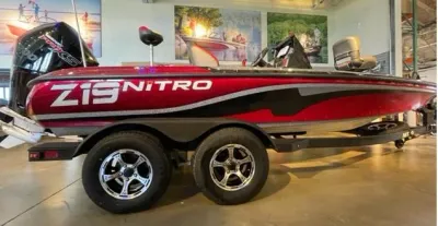 2025 Nitro Z19