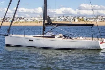 2025 Saffier  Se 33
