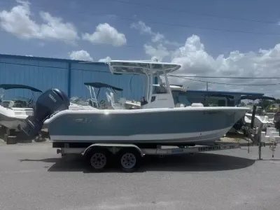 2025 Sea Hunt Ultra 219