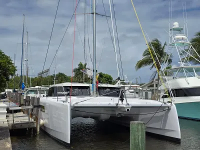 2025 Seawind 1370