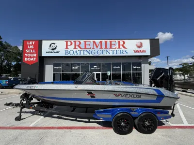 2025 Vexus DVX22S