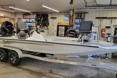 2025 Xpress H20C Crappie
