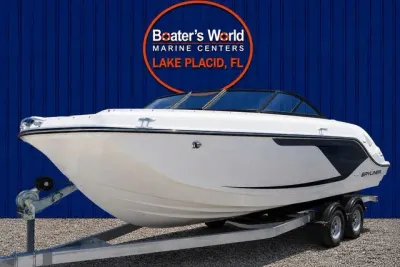 2026 Bayliner D22