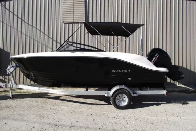 2026 Bayliner V20