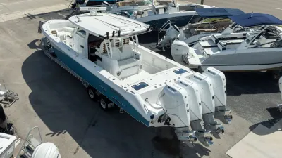 2026 Everglades 395 Center Console