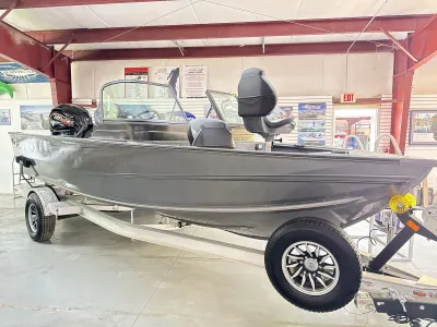 2026 G3 Angler V19 FS