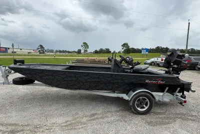 2026 Gator-tail 1860 CC Extreme