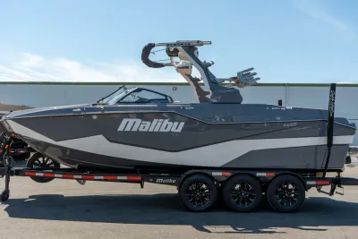 2026 Malibu M242