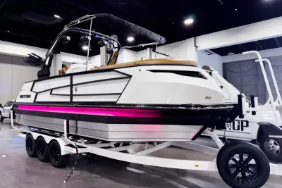 2026 Montara Surf Boss EVO SL 23'