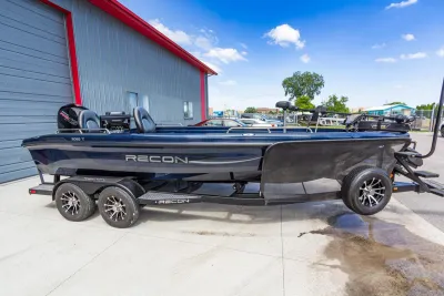 2026 Recon 2085 T
