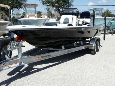 2026 ShearWater X22 Hybrid