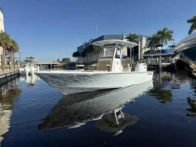 2026 Sportsman Masters 247OE Bay Boat