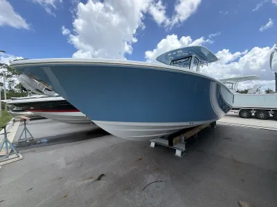 2026 Sportsman Open 262 Center Console