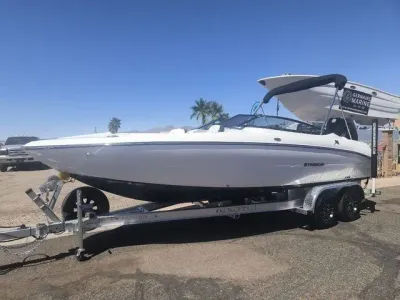2026 Stingray 23 OSX