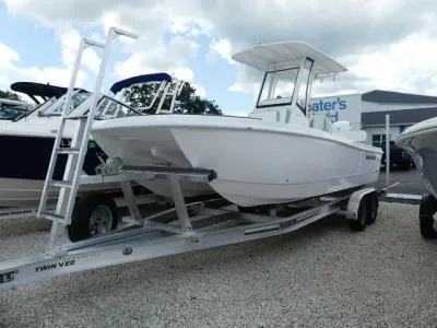 2026 Twin Vee 22 BayCat