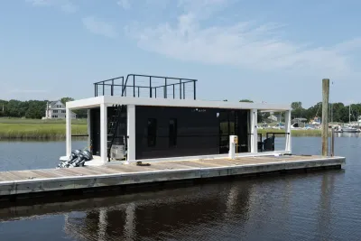 2026 Waterlodge Modern 11