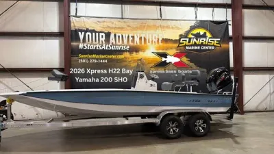 2026 Xpress H22 Bay W/ Yamaha 200 "SHO"