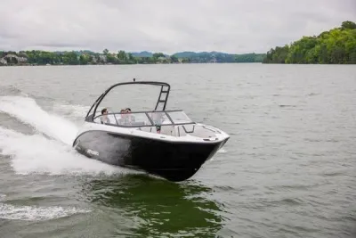 2026 Yamaha Boats AR250