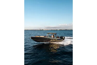 2027 AMP 34S