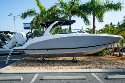 2027 Four Winns HD8 OB
