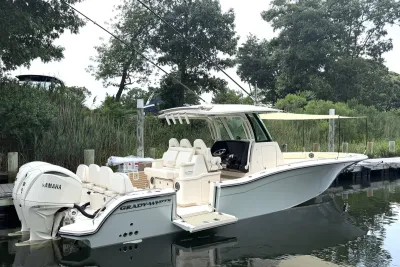 2027 Grady-White 321 Coastal Explorer