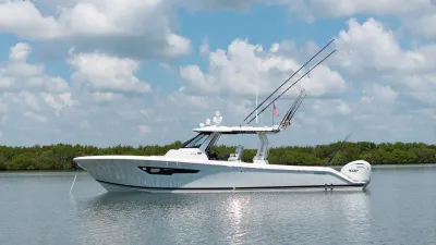 2027 Pursuit S 388 Sport